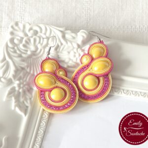 „Nőszirom” fazon több színben